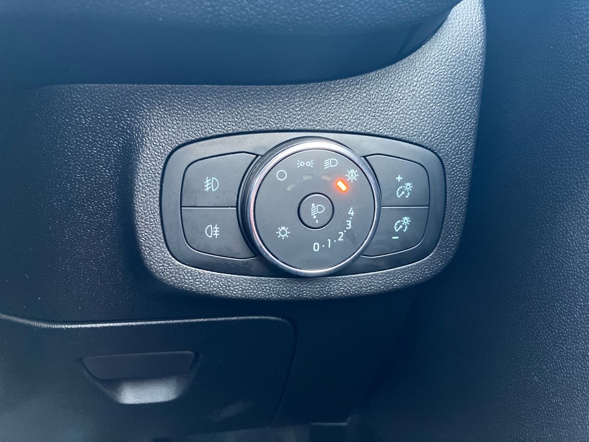 Used Ford Fiesta 2017 for sale - 76817759: Photo 30