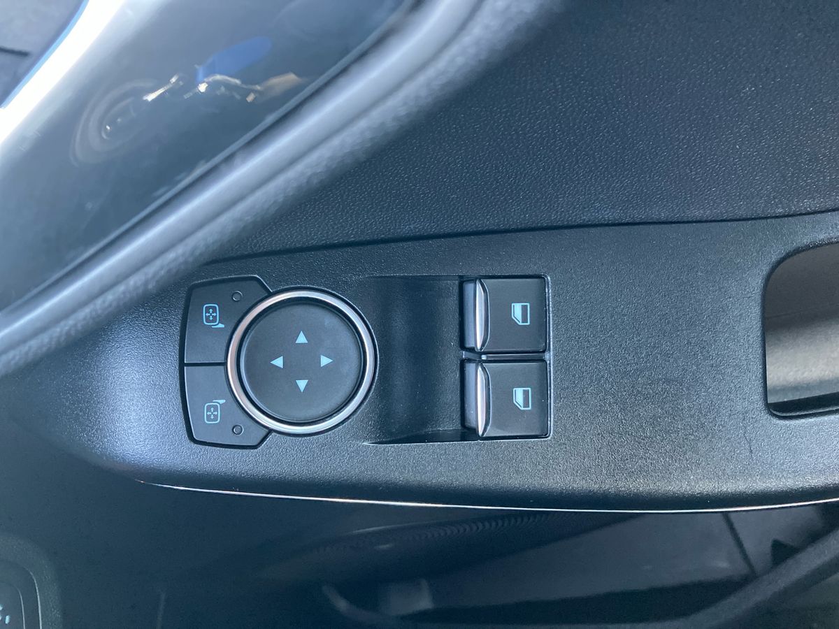 Used Ford Fiesta 2017 for sale - 76817759: Photo 31