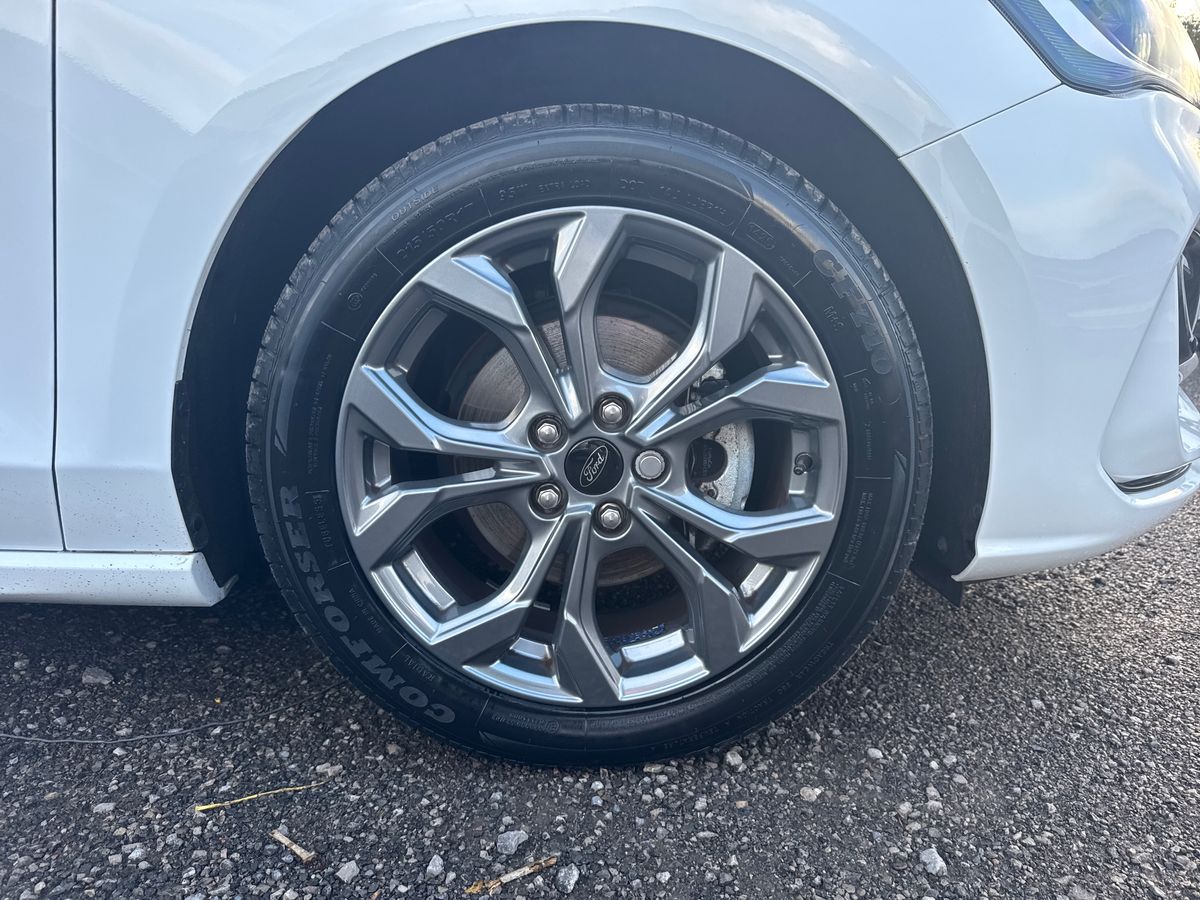 Used Ford Focus 2023 for sale - 76332202: Photo 13