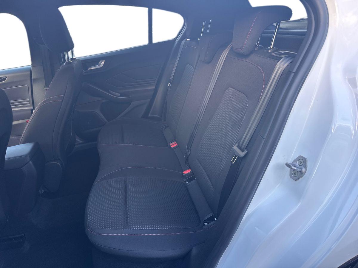 Used Ford Focus 2023 for sale - 76332202: Photo 24