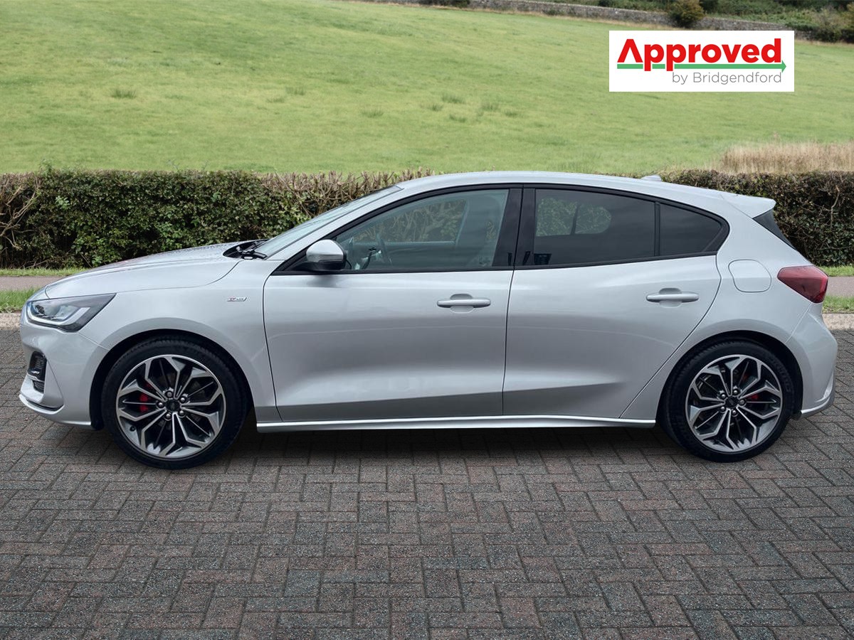 Used Ford Focus 2023 for sale - 76589789: Photo 8