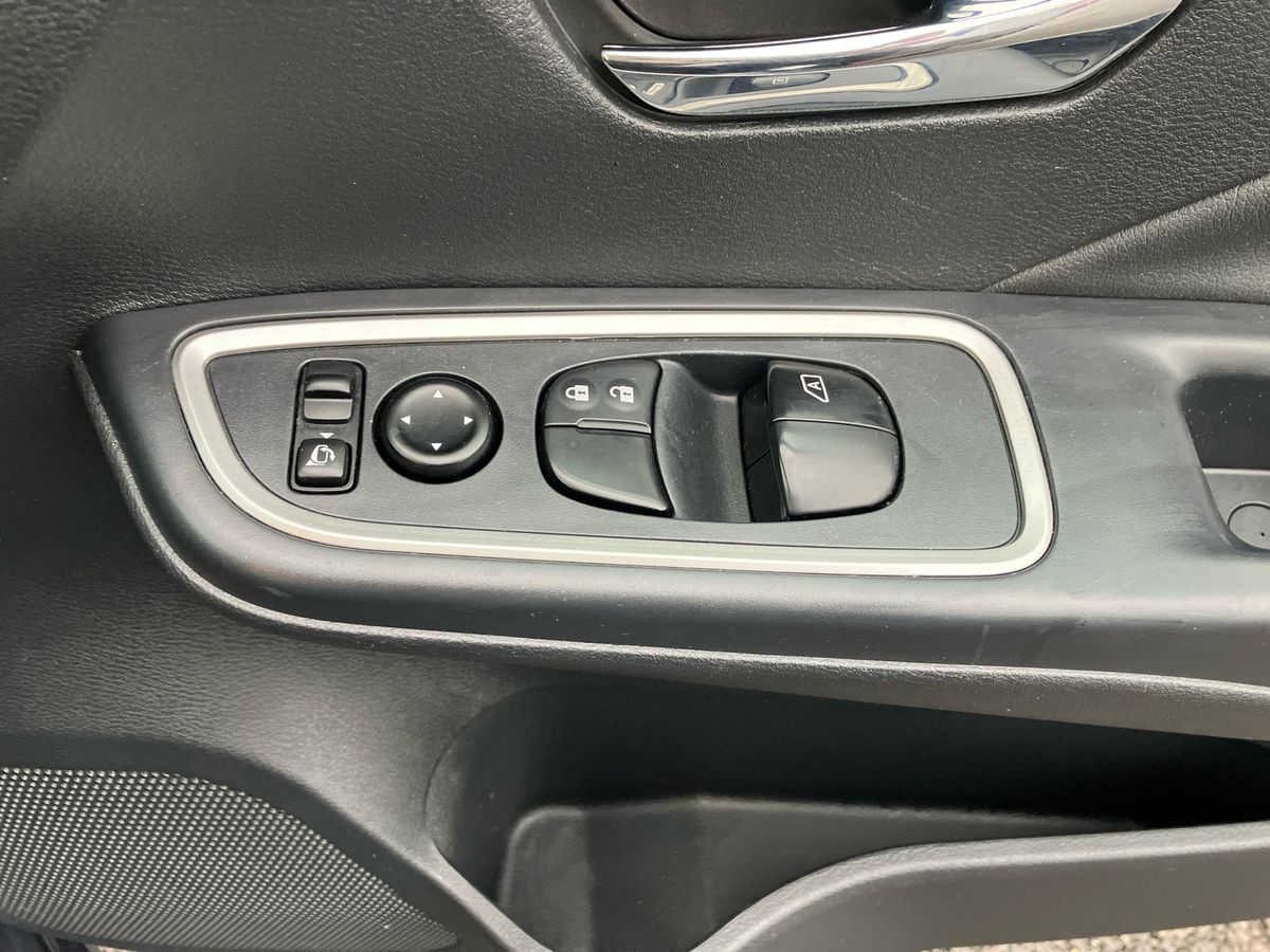 Used Nissan Micra 2017 for sale - 77133852: Photo 30