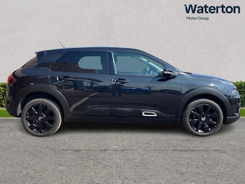 Used Citroen C4 Cactus 2018 for sale - 79602485: Photo