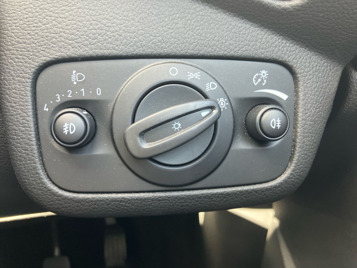 Used Ford C-Max 2015 for sale - 77186237: Photo 32