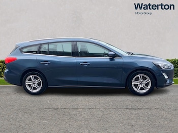 Used Ford Focus 2020 for sale - 78743125: Photo