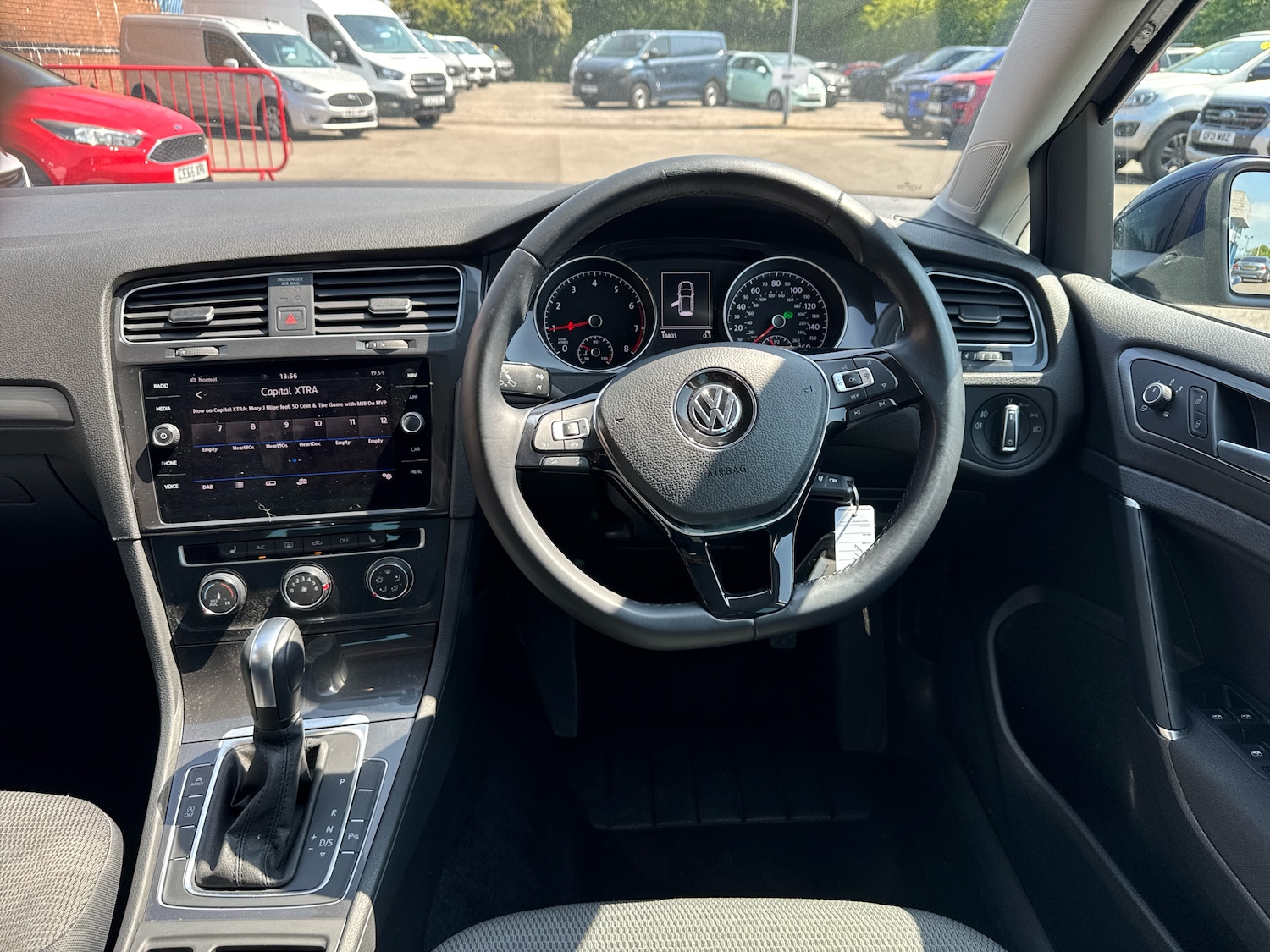 Used Volkswagen Golf 2019 for sale - 77047675: Photo 9