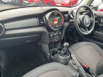 Used MINI Hatch 2018 for sale - 73630486: Photo