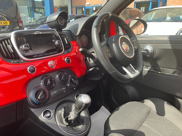 Used Abarth 595 2018 for sale - 75469530: Photo 2