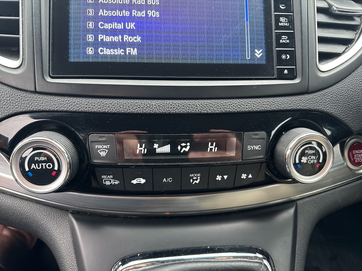 Used Honda CR-V 2017 for sale - 76447237: Photo 13