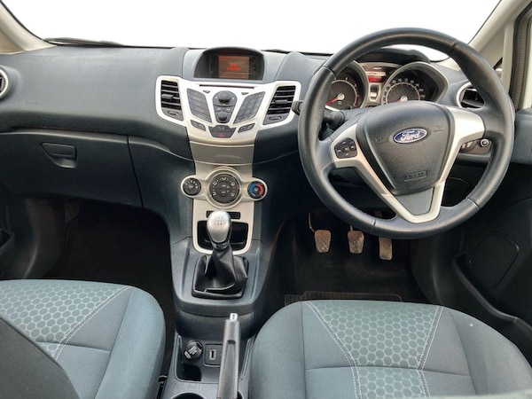 Used Ford Fiesta 2012 for sale - 76217301: Photo 16