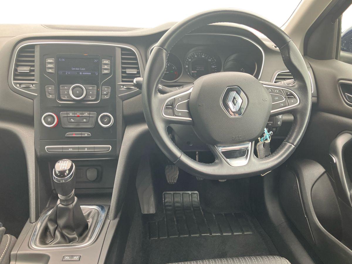 Used Renault Megane 2017 for sale - 76140040: Photo 17