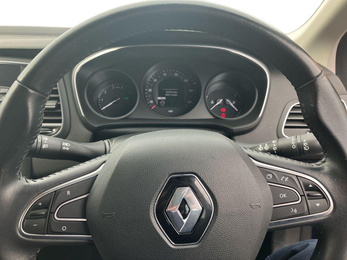 Used Renault Megane 2017 for sale - 76140040: Photo 19