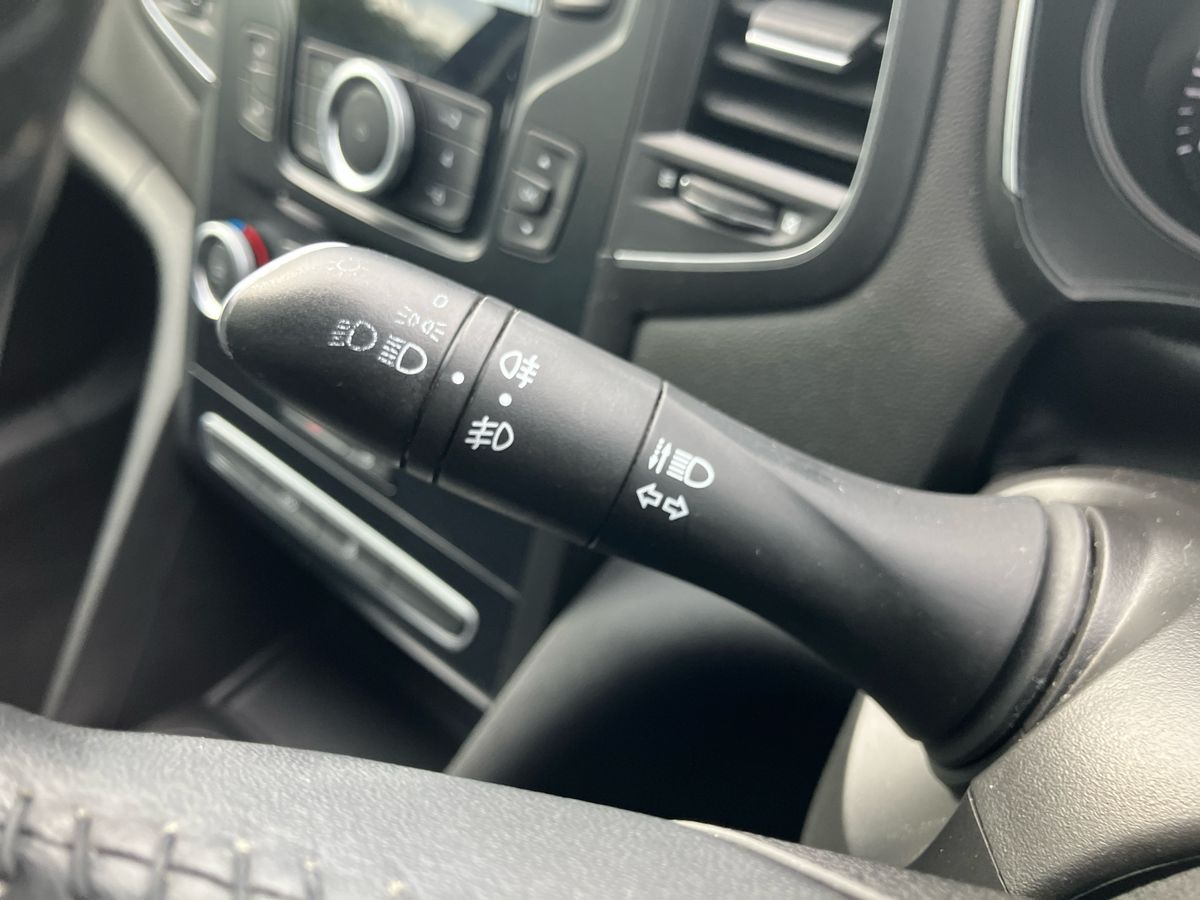 Used Renault Megane 2017 for sale - 76140040: Photo 35