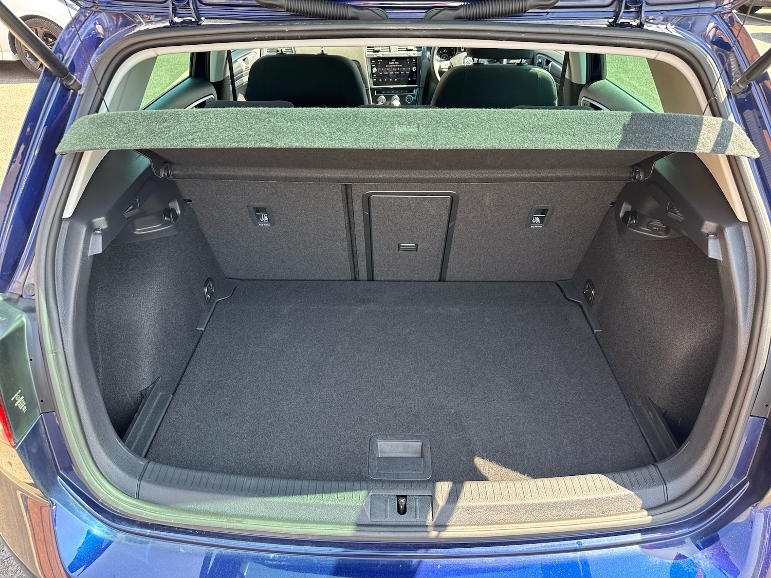 Used Volkswagen Golf 2019 for sale - 77256366: Photo 11