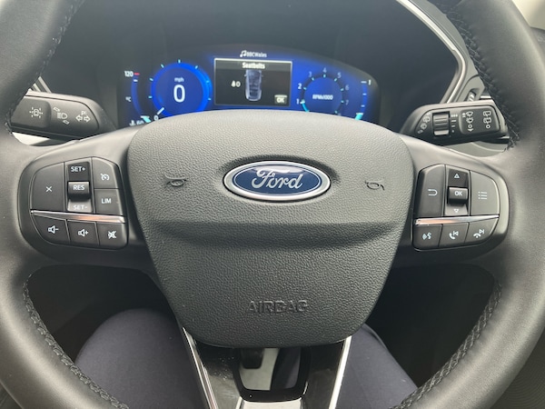 Used Ford Kuga 2022 for sale - 75469650: Photo 16