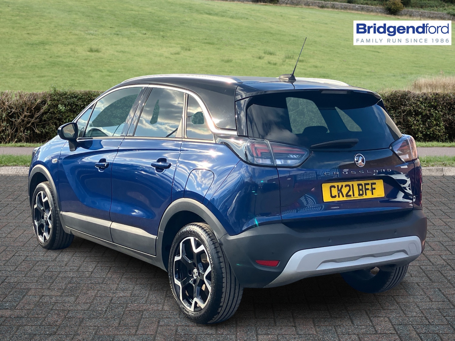 Used Vauxhall Crossland 2021 for sale - 76507701: Photo 3