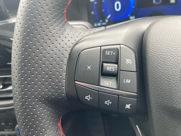 Used Ford Kuga 2022 for sale - 75469613: Photo 18