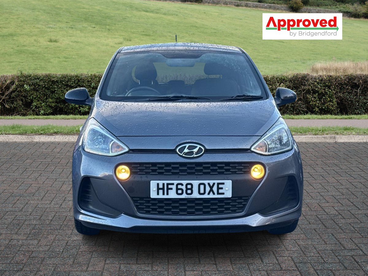 Used Hyundai i10 2018 for sale - 76717471: Photo 11