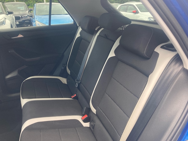 Used Volkswagen T-Roc 2018 for sale - 75469556: Photo 12