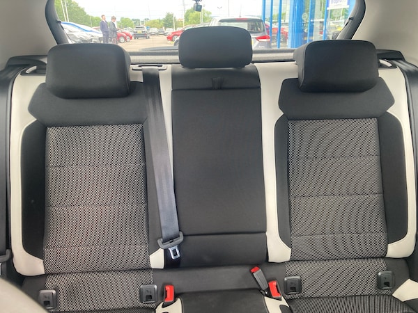 Used Volkswagen T-Roc 2018 for sale - 75469556: Photo 24
