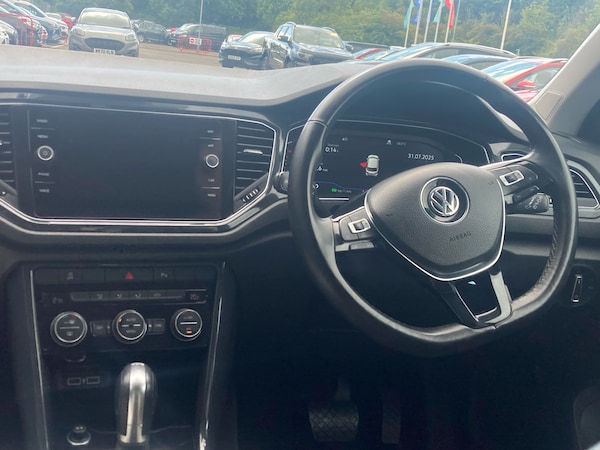 Used Volkswagen T-Roc 2018 for sale - 75469556: Photo 9