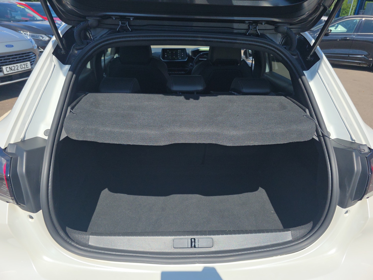 Used Peugeot 208 2020 for sale - 76589911: Photo 11