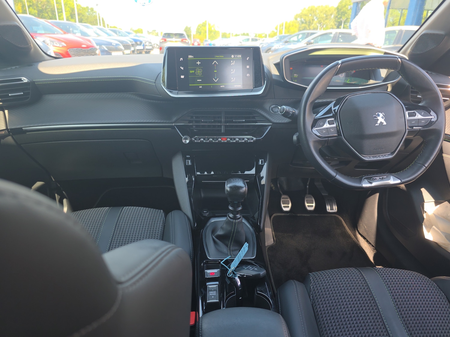 Used Peugeot 208 2020 for sale - 76589911: Photo 7