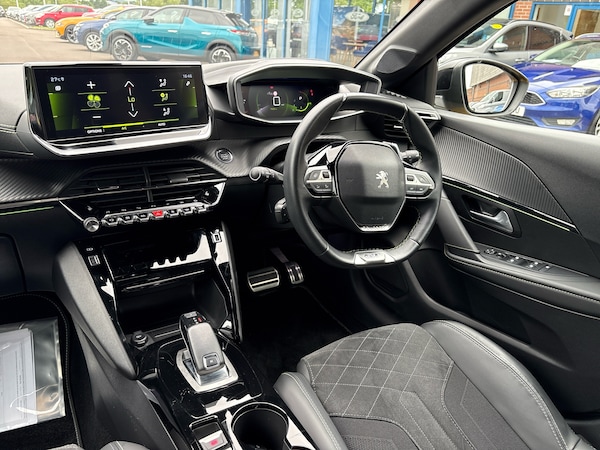 Used Peugeot 208 2021 for sale - 75469562: Photo 2