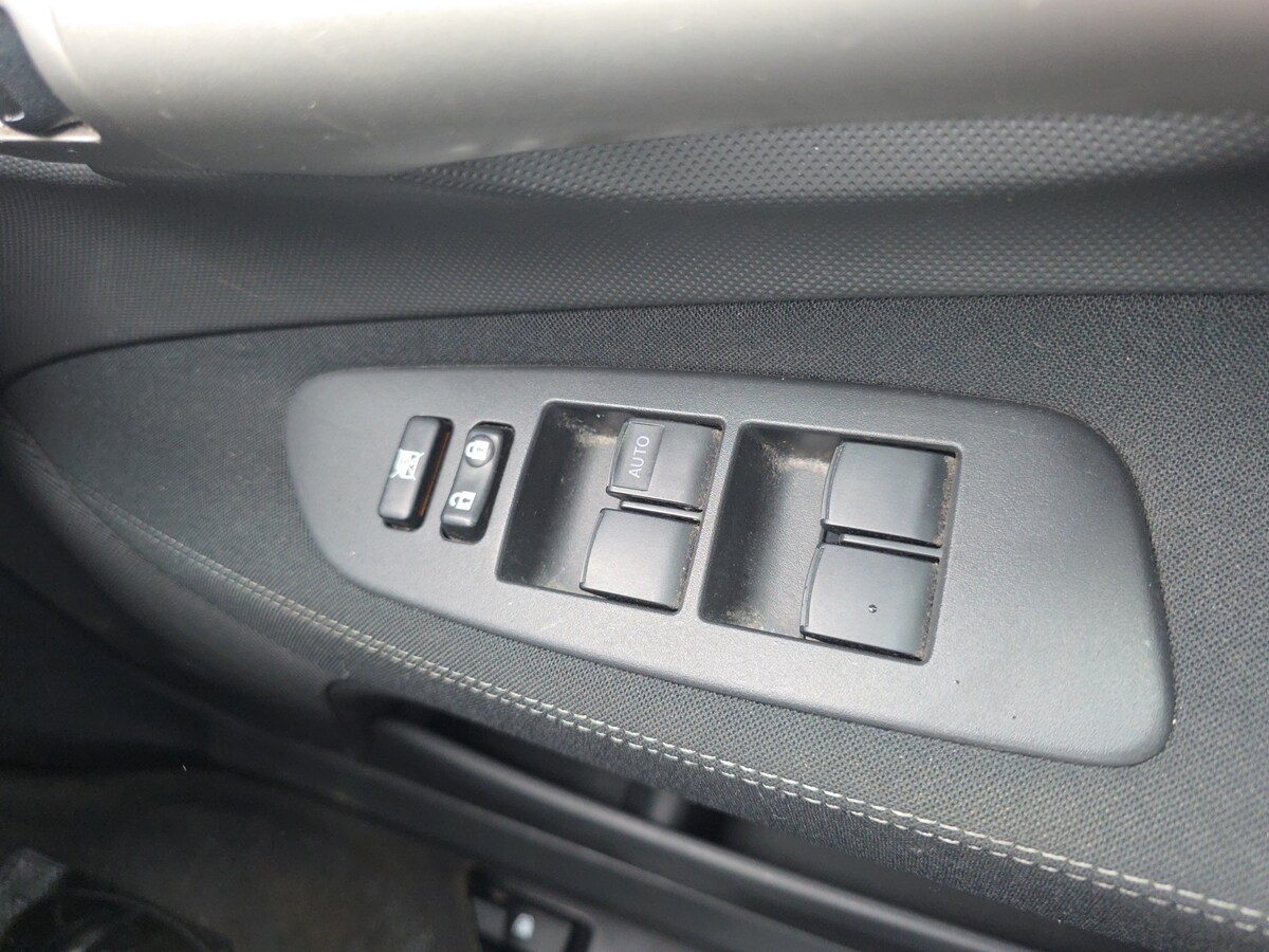 Used Toyota Auris 2009 for sale - 75910546: Photo 25