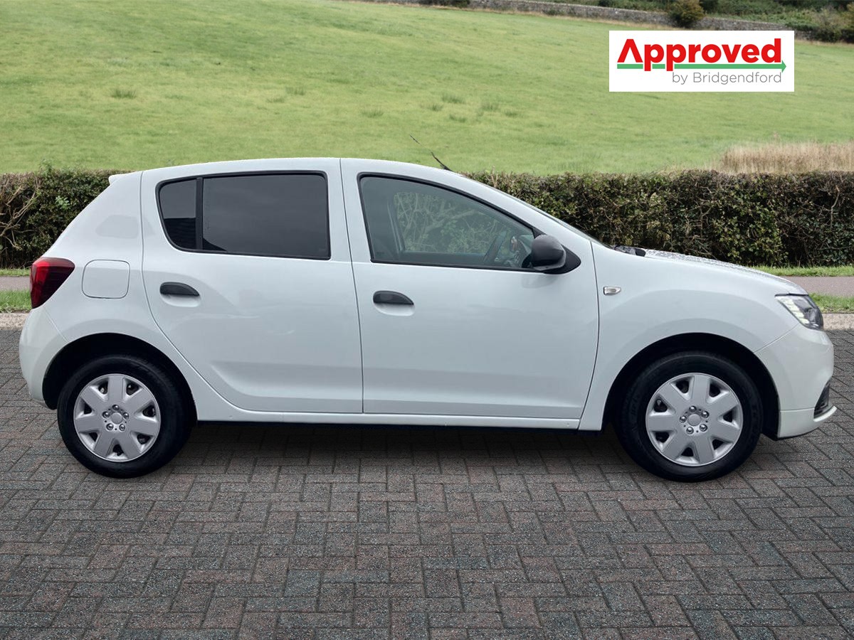 Used Dacia Sandero 2019 for sale - 76602929: Photo 2