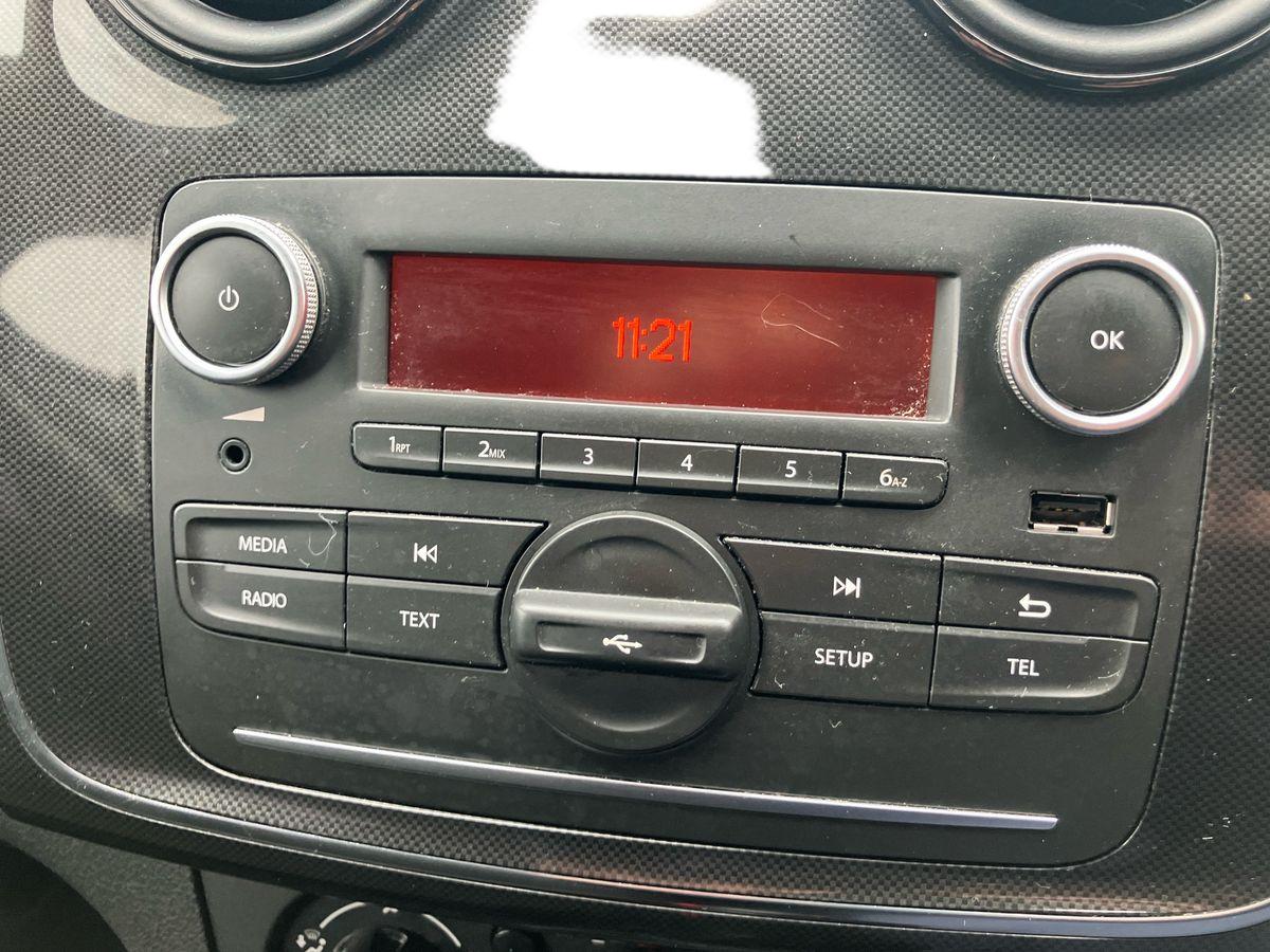 Used Dacia Sandero 2019 for sale - 76602929: Photo 26