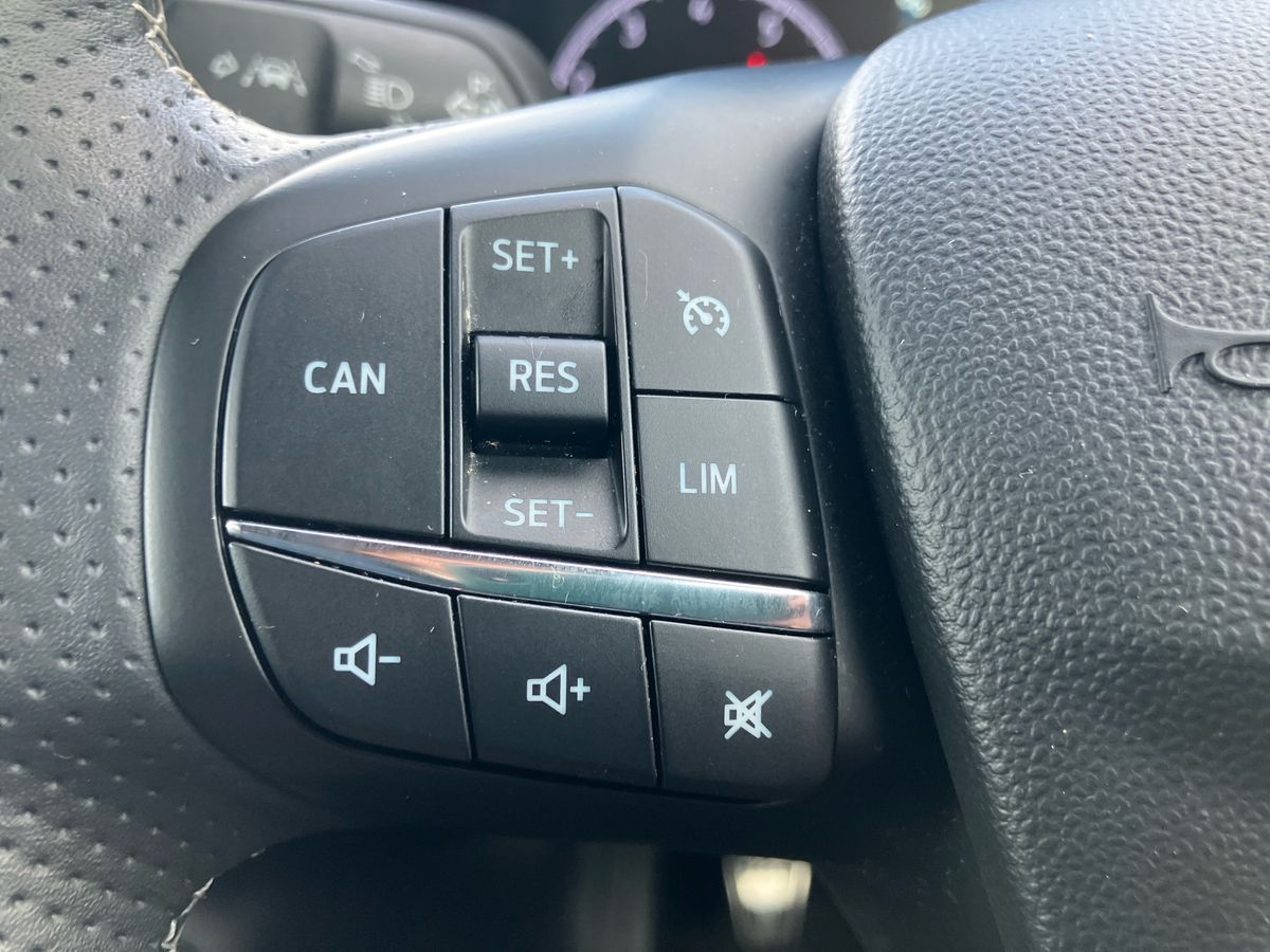 Used Ford Fiesta 2021 for sale - 77971788: Photo 32