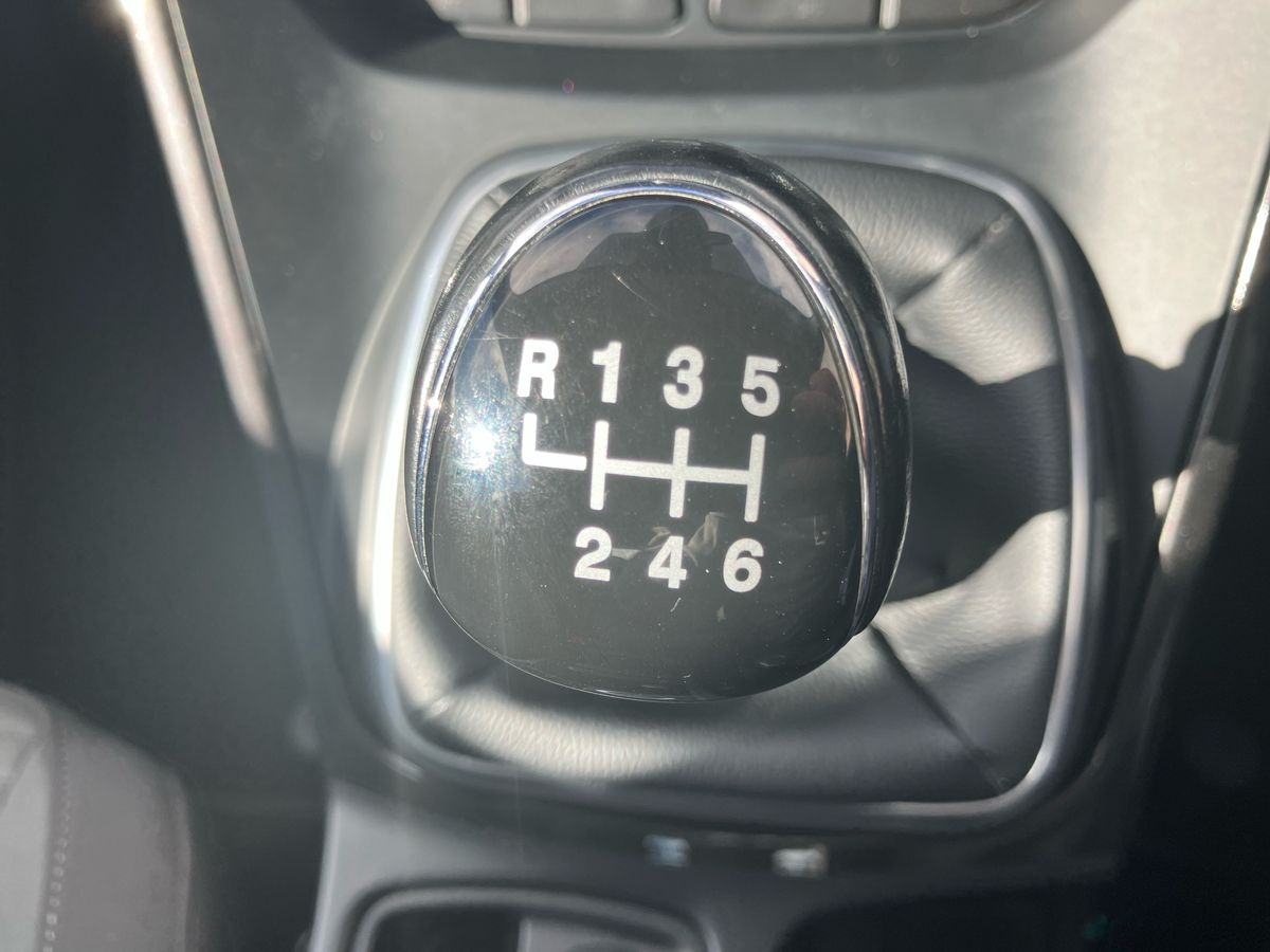 Used Ford C-Max 2015 for sale - 76609536: Photo 28