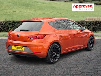 Used SEAT Leon 2019 for sale - 76539992: Photo