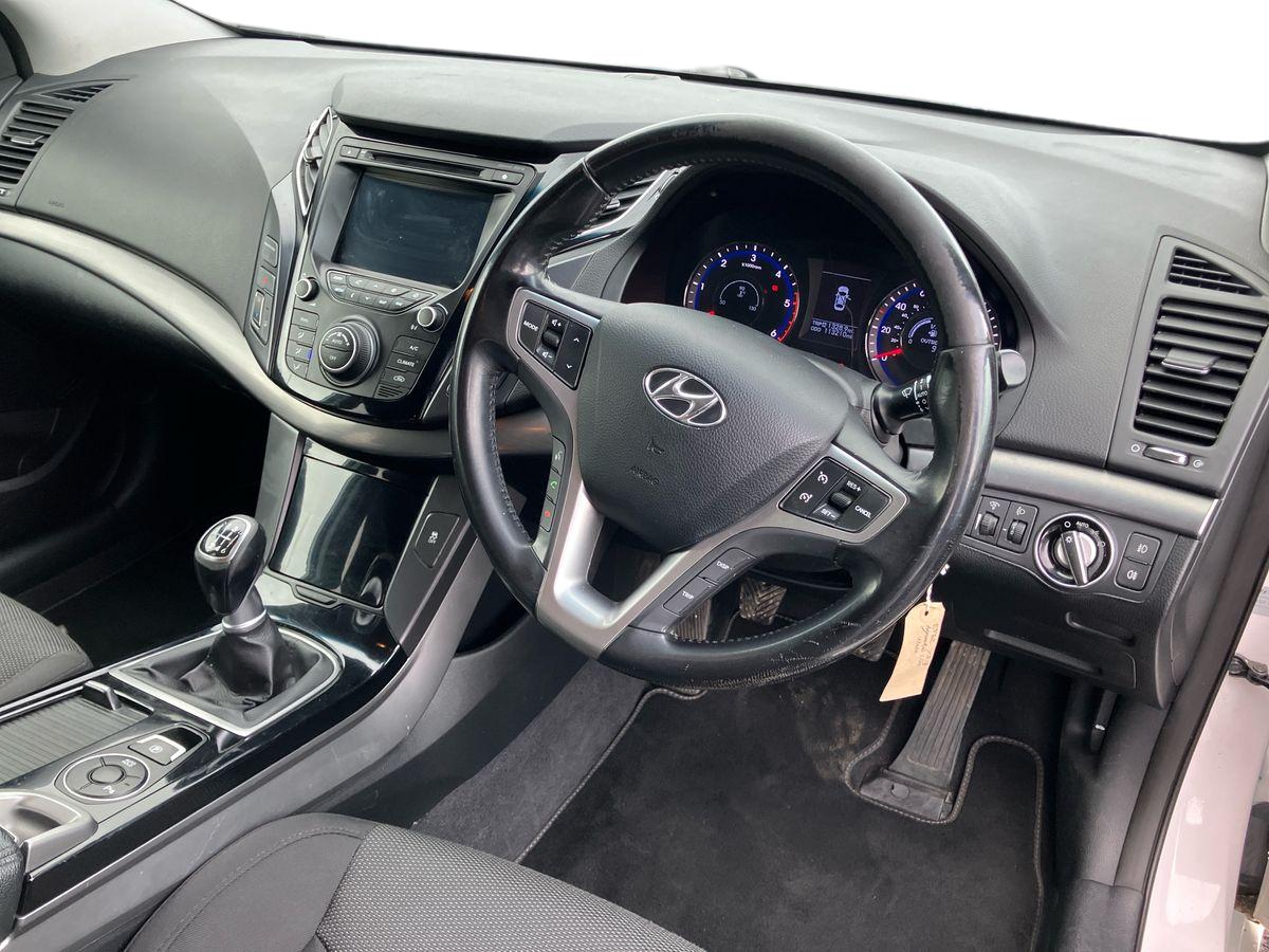 Used Hyundai i40 2012 for sale - 77480252: Photo 14