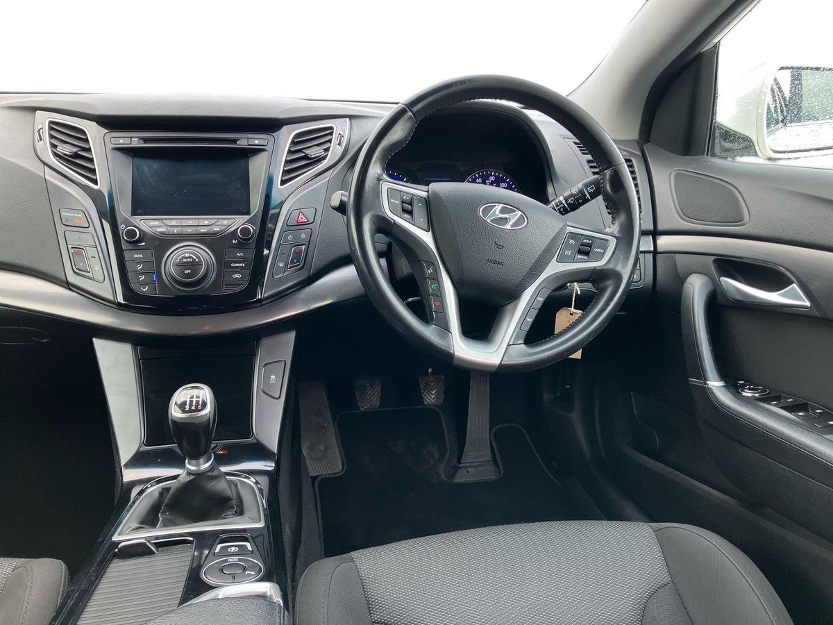 Used Hyundai i40 2012 for sale - 77480252: Photo 17