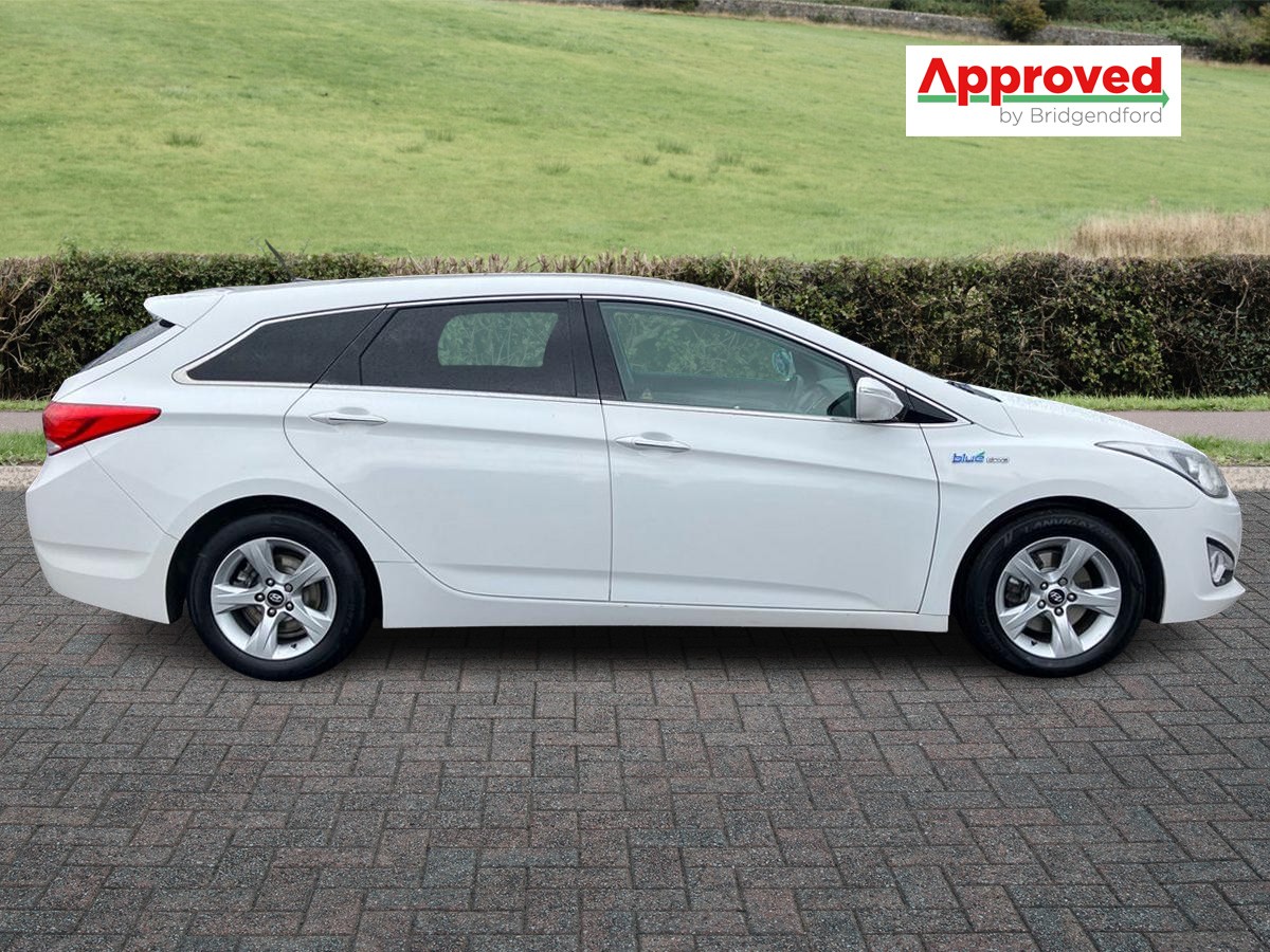 Used Hyundai i40 2012 for sale - 77480252: Photo 2