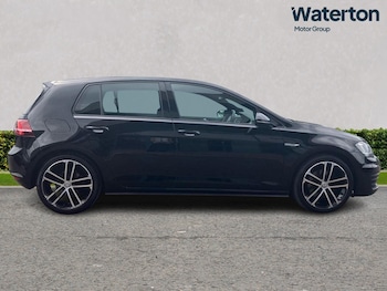 Used Volkswagen Golf 2015 for sale - 78736361: Photo