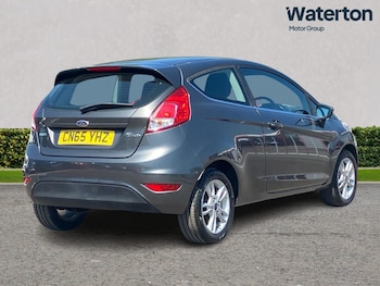 Used Ford Fiesta 2015 for sale - 79182000: Photo