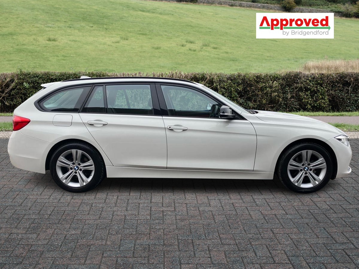 Used BMW 3 Series 2018 for sale - 76696445: Photo 2