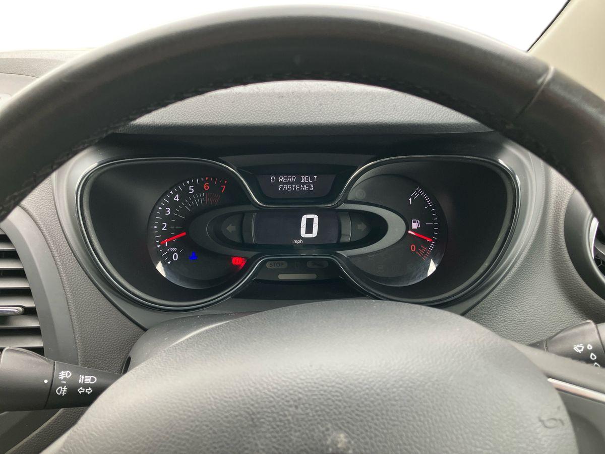 Used Renault Captur 2018 for sale - 77461808: Photo 19