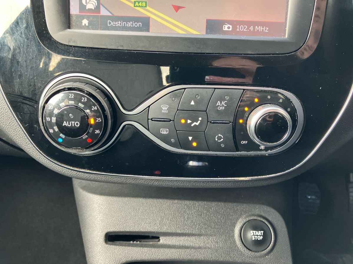 Used Renault Captur 2018 for sale - 77461808: Photo 28