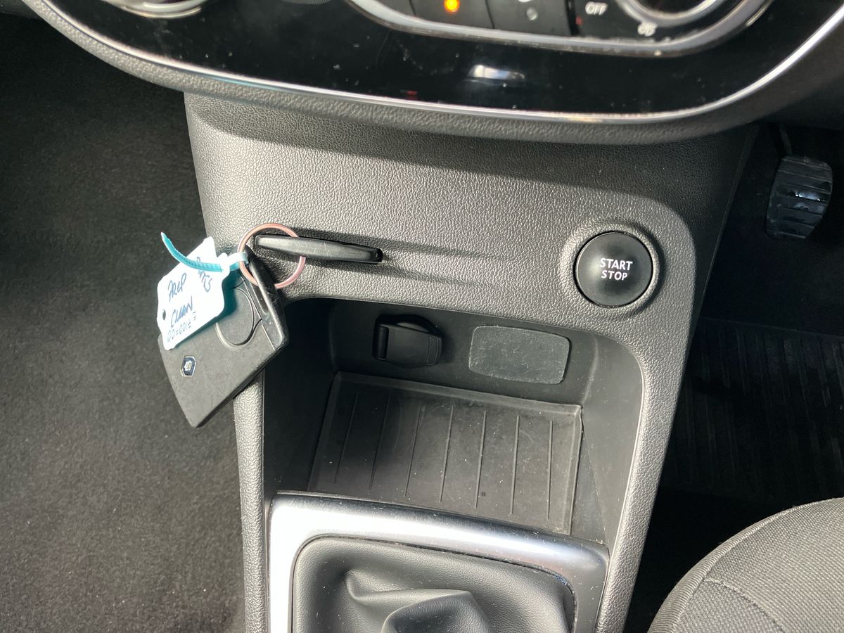 Used Renault Captur 2018 for sale - 77461808: Photo 29