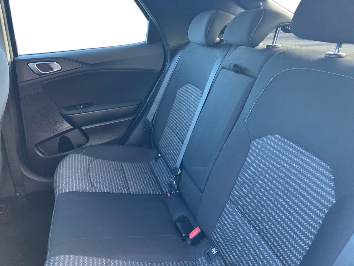 Used Kia XCeed 2023 for sale - 77428053: Photo 24