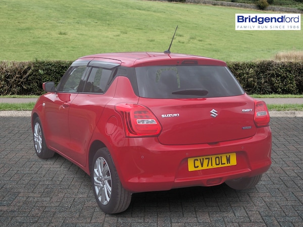 Used Suzuki Swift 2021 for sale - 75629570: Photo 3