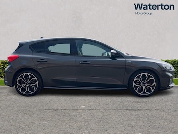 Used Ford Focus 2020 for sale - 78757317: Photo