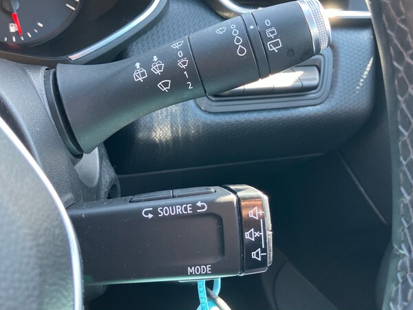 Used Renault Clio 2020 for sale - 75725979: Photo 19