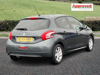 Used Peugeot 208 2014 for sale - 77755597: Photo