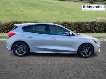 Used Ford Focus 2018 for sale - 76074516: Photo 4