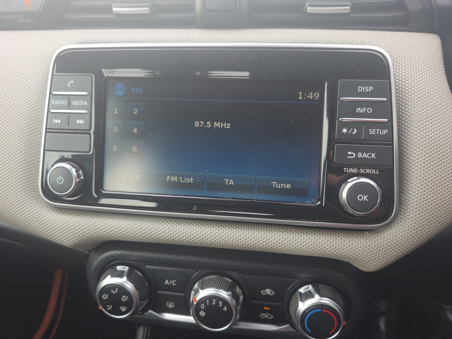 Used Nissan Micra 2018 for sale - 76092130: Photo 12